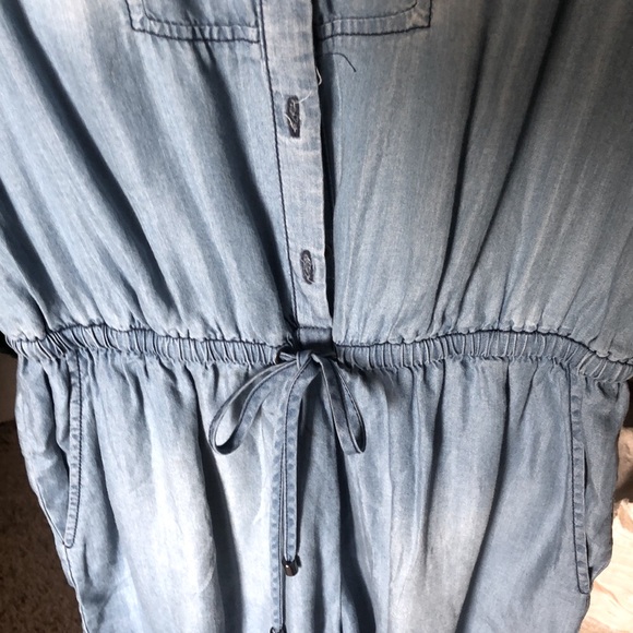 NWT SZ M ROMPER WITH POCKETS ELASTIC AND TIE WAIST SO SOFT CHAMBRAY - Picture 5 of 9